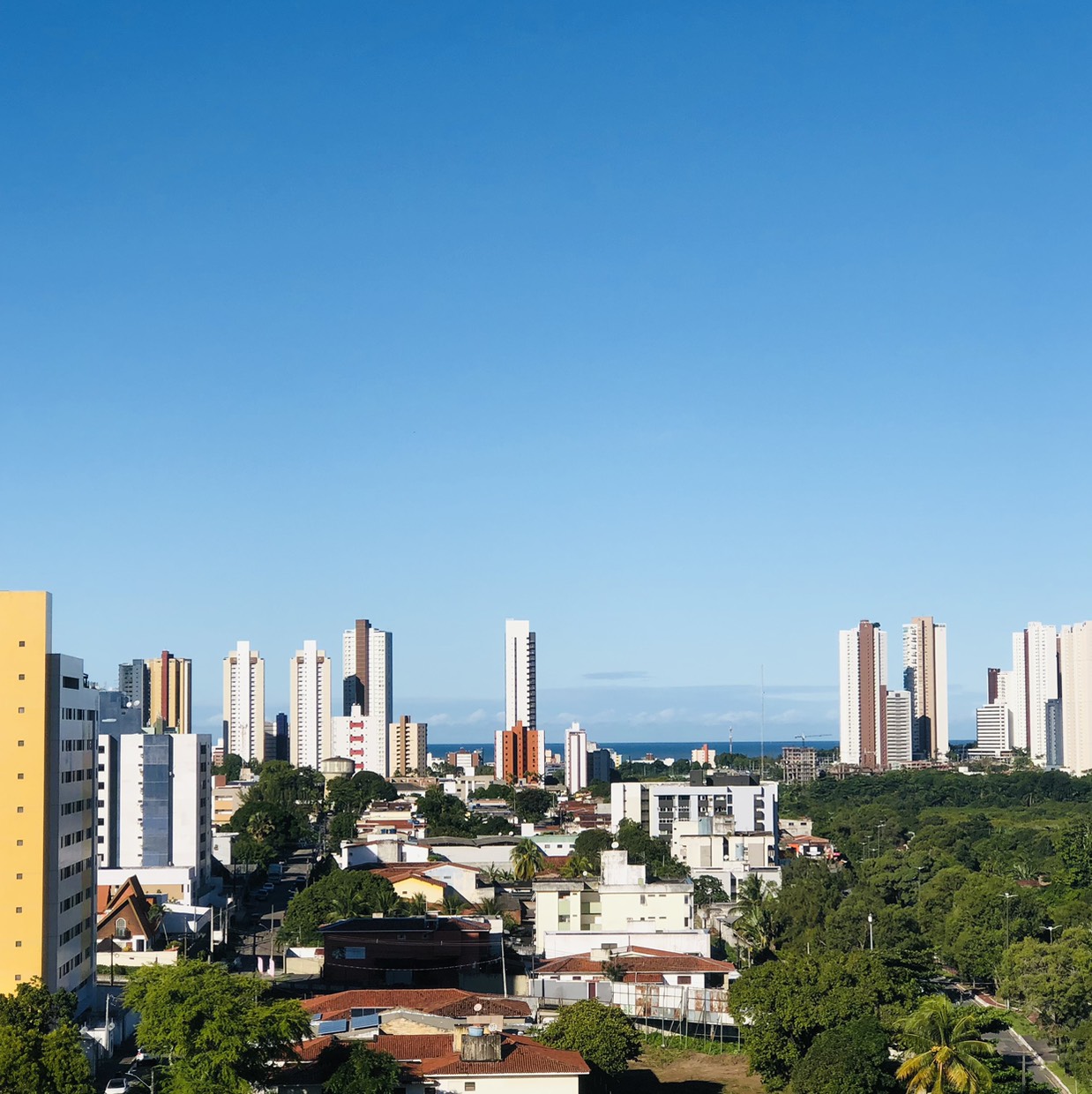 Apt na Avenida Beira Rio