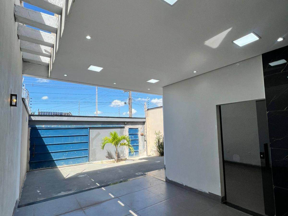 Casa nova a venda