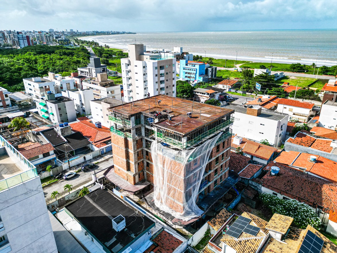 Cliente para Joao Pessoa , 180 m da praia Bessa